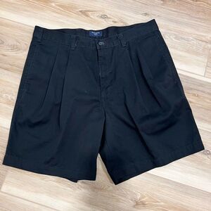 DOCKERS Vintage Men’s Pleated Black Shorts Size 34